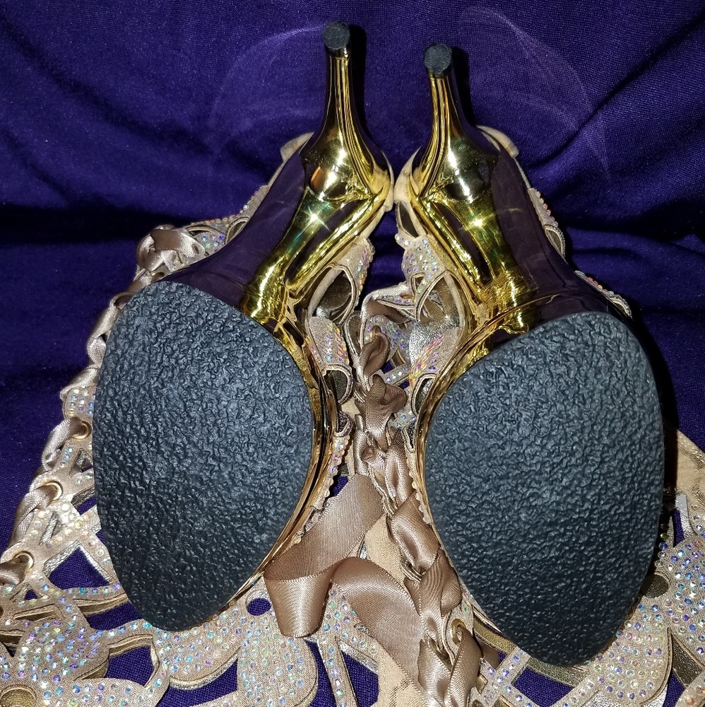 Stiletto Platform - Picture 6 of 6